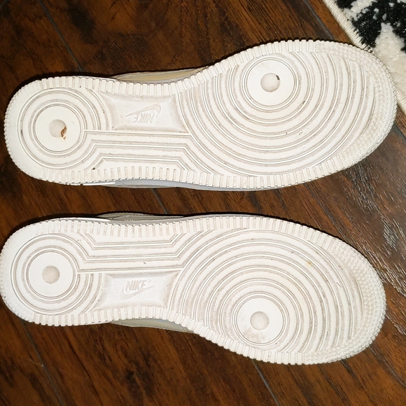 Women's Air Force 1 Low - Picture 4 of 8